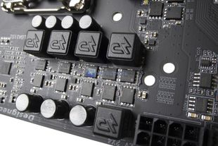 GIGABYTE Z370 AORUS Ultra Gaming 28